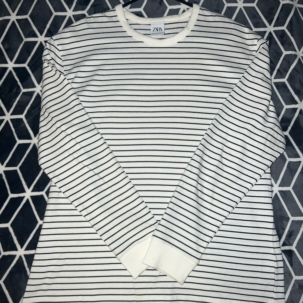 X-Large Zara long Sleeve Tee